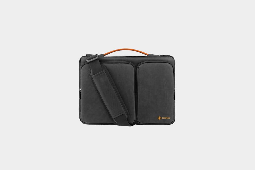 tomtoc Versatile A42 for 16″ MacBook Pro
