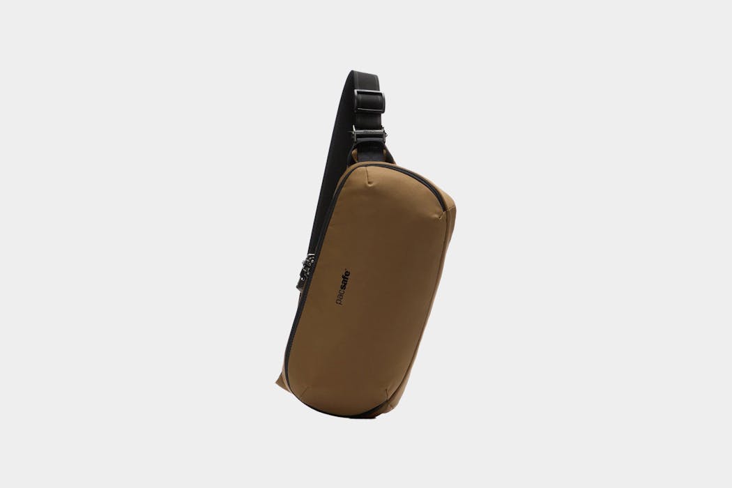 Pacsafe Metrosafe X Anti-Theft Urban Sling