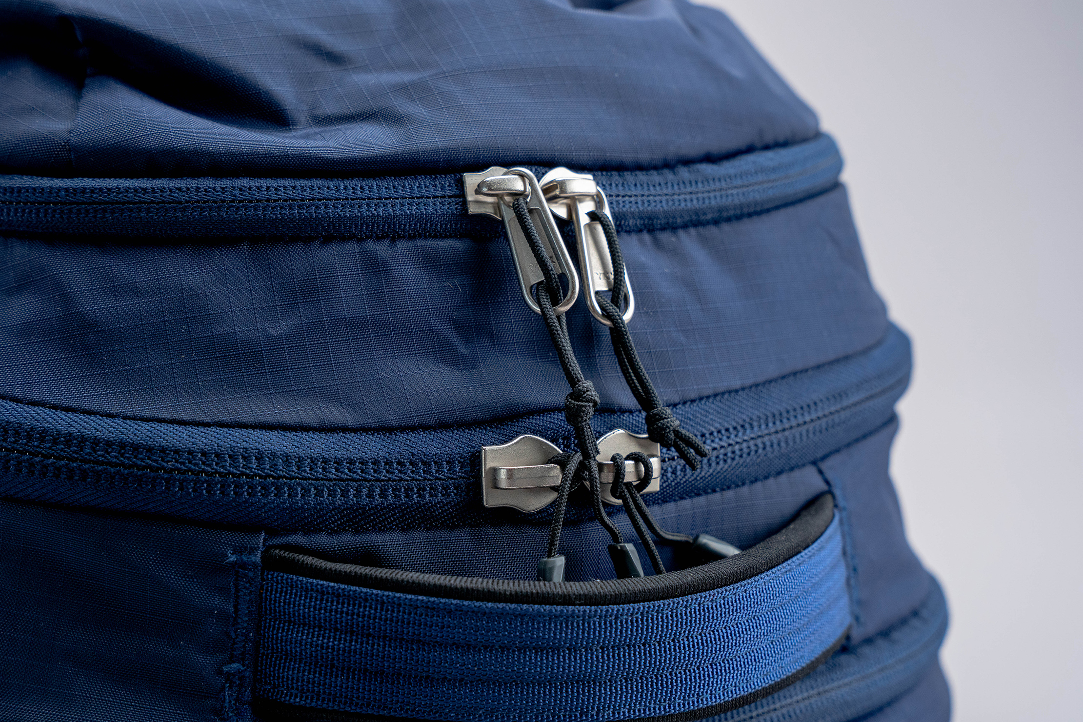 The North Face Recon Zipper